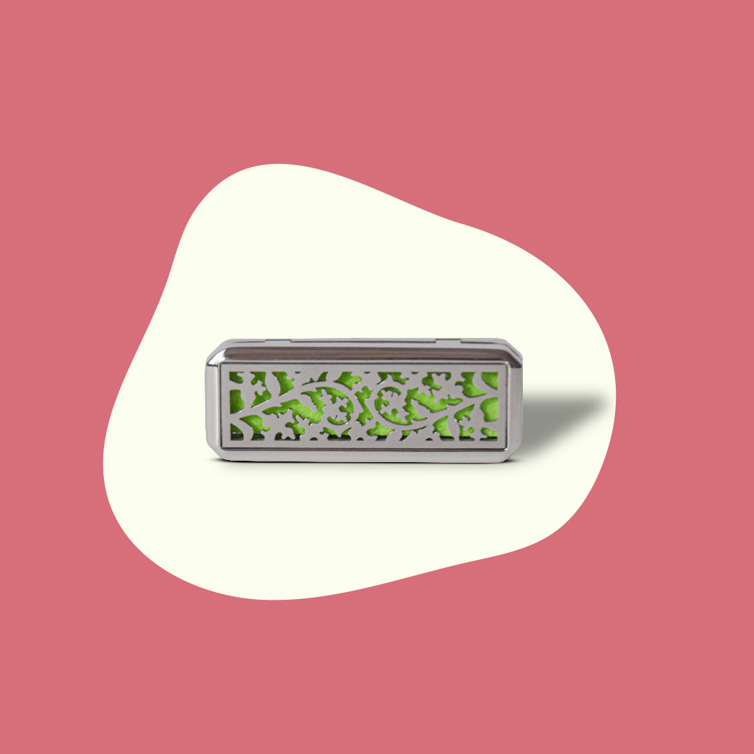 Flora Luxe - Aromatherapy Car Vent Diffuser Locket