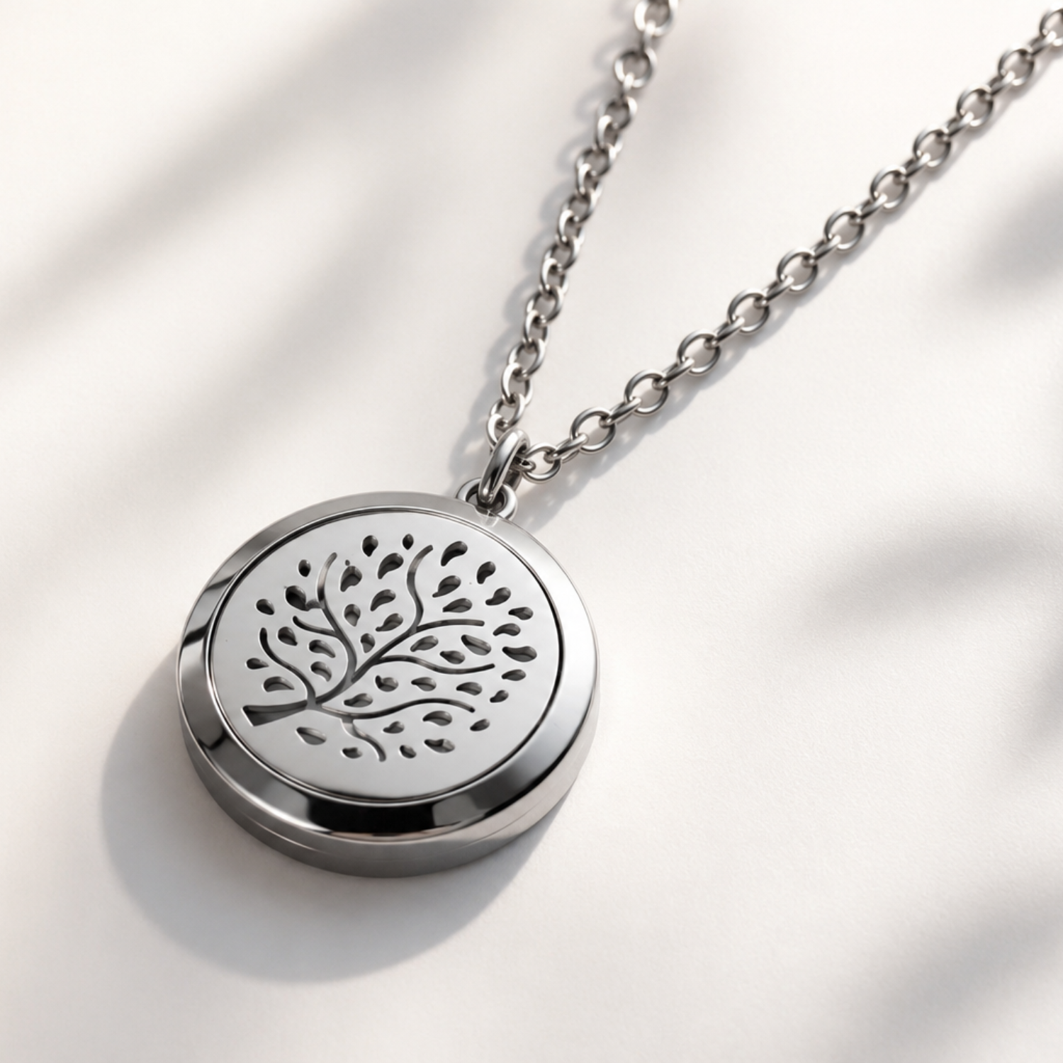 Forest Whispers Aromatherapy Necklace - Silver