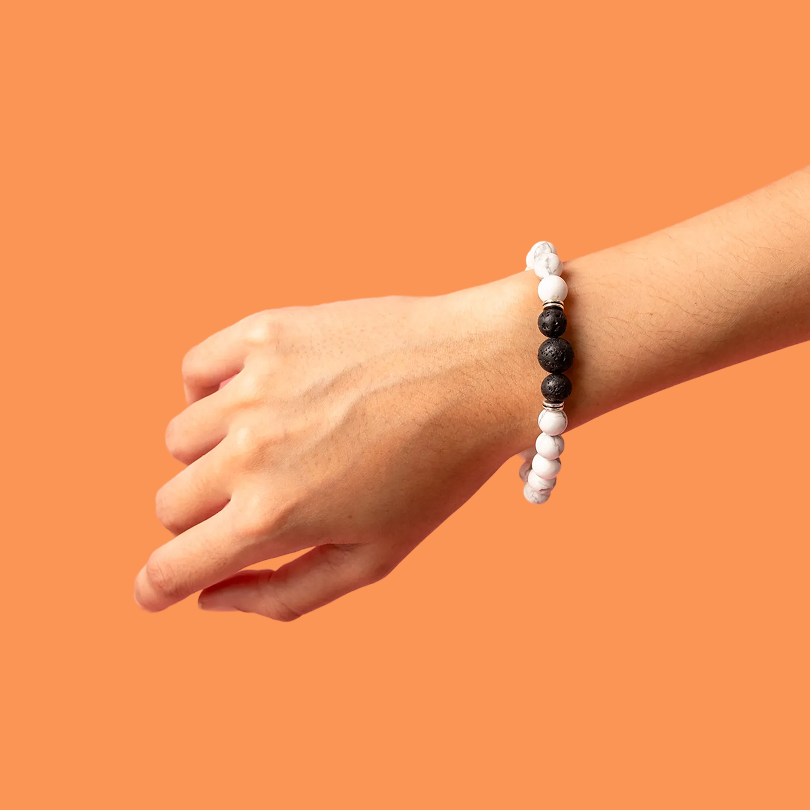 Howlite Diffusing Bracelet